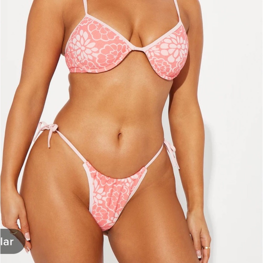 Pink floral bikini set